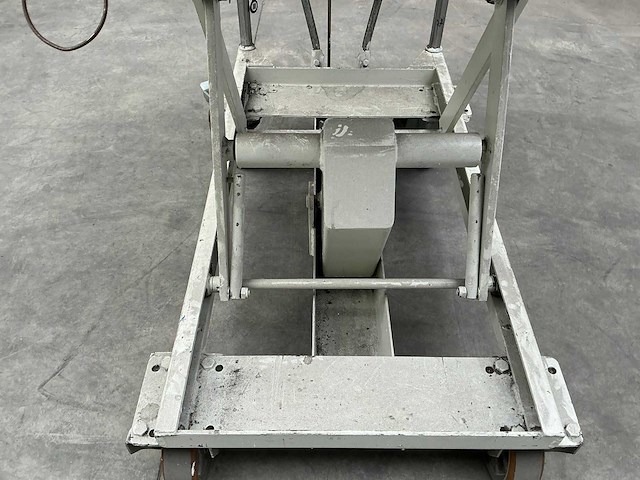 Mobiel hefplateau - afbeelding 5 van  13