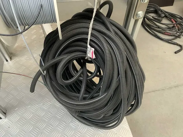 Mobiel rek met installatiedraad - afbeelding 8 van  8