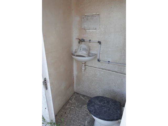 Mobiel werftoilet - afbeelding 3 van  4