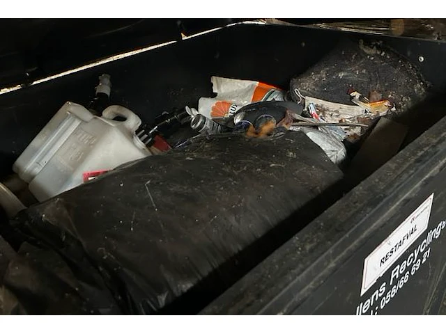 Mobiele afvalcontainer - afbeelding 3 van  4