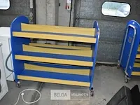 Mobiele boekenkast afm ± 121x70x117 - afbeelding 2 van  2