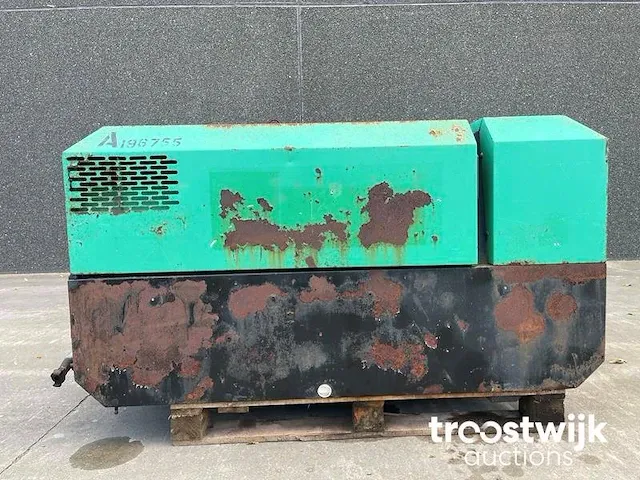 Mobiele compressor ingersoll rand p 130 wd - afbeelding 1 van  11