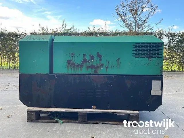 Mobiele compressor ingersoll rand p 130 wd - afbeelding 4 van  11