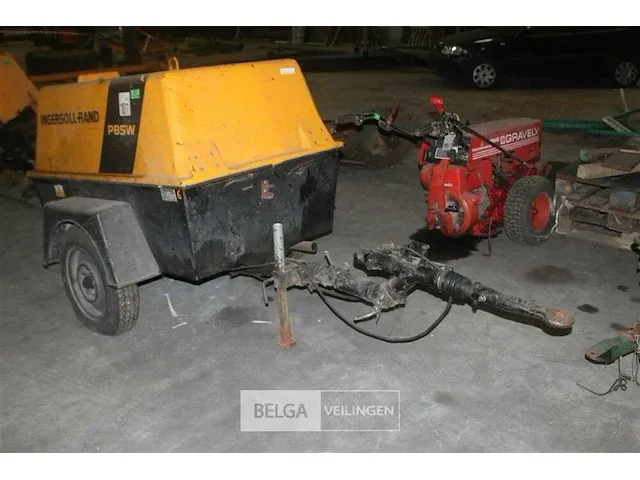 Mobiele compressor ingersoll rand - afbeelding 1 van  10