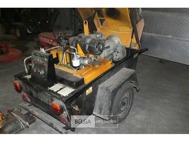 Mobiele compressor ingersoll rand - afbeelding 7 van  10