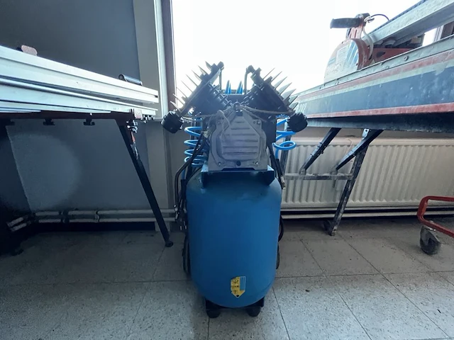 Mobiele compressor unielectric - afbeelding 2 van  5