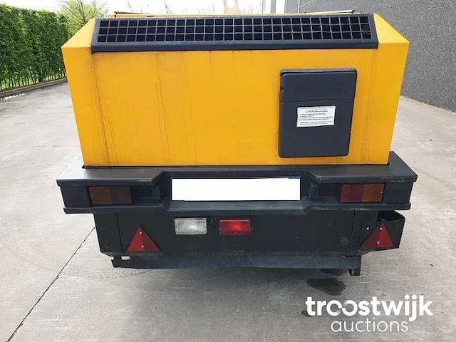 Mobiele compressor - afbeelding 15 van  17