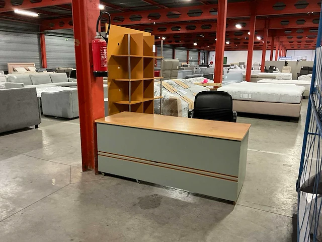 Mobiele dubbelzijdige boekenkast - afbeelding 1 van  8