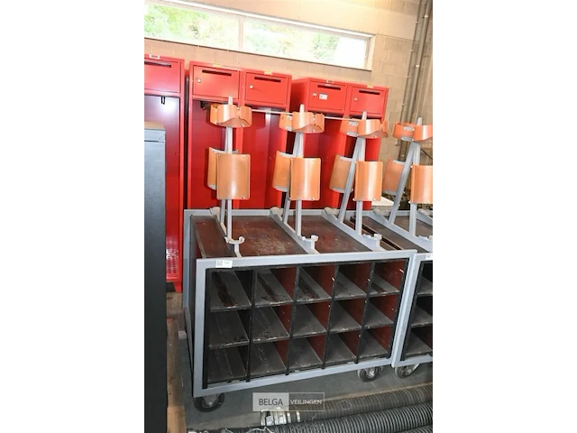 Mobiele kast voor brandweermateriaal - afbeelding 1 van  5