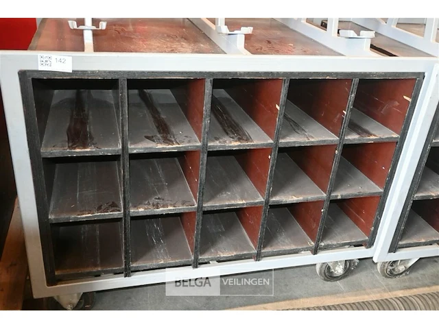 Mobiele kast voor brandweermateriaal - afbeelding 3 van  5