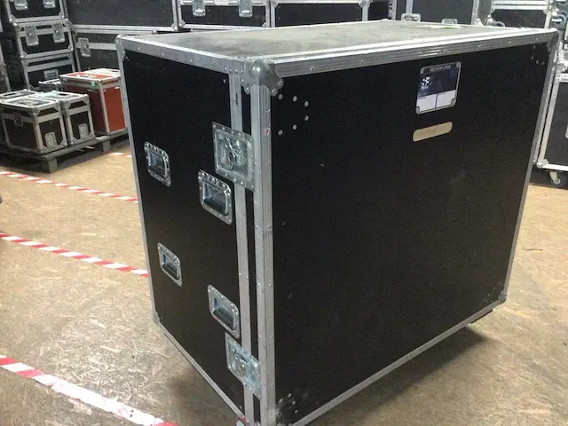 Mobiele keuken flightcase kit - voor droger met lade-opbergruimte - tafeldeksel - afbeelding 2 van  3