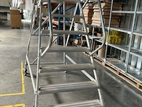 Mobiele ladder met platform verma - afbeelding 2 van  5