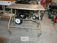 Mobiele metalen tafel - afbeelding 2 van  5