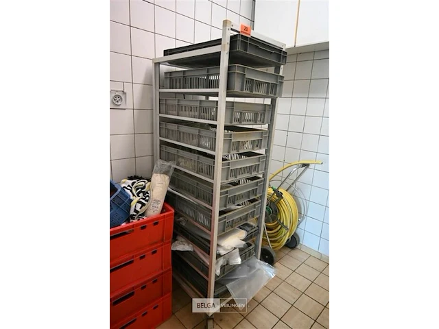 Mobiele rek met 10 plastiek bakken - afbeelding 2 van  3