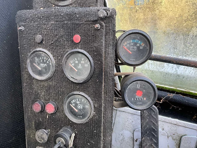 Mobiele rupstorenkraan manitowac 4000 - afbeelding 15 van  28