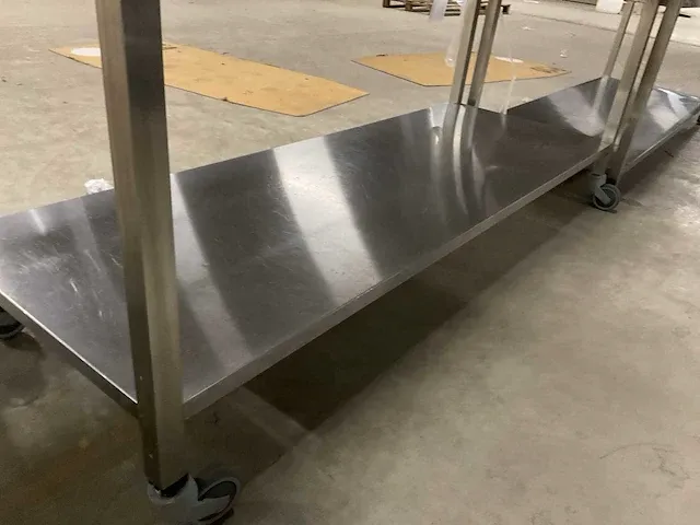 Mobiele rvs werktafel - afbeelding 4 van  7