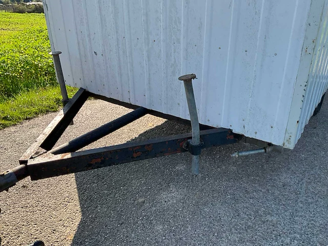Mobiele sanitair-toilet unit - afbeelding 5 van  33