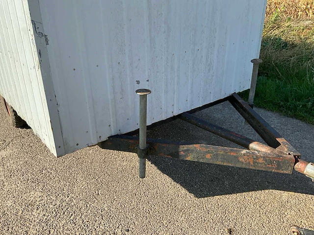 Mobiele sanitair-toilet unit - afbeelding 6 van  33