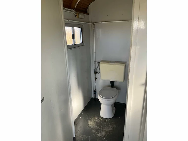 Mobiele sanitair-toilet unit - afbeelding 13 van  33