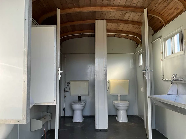 Mobiele sanitair-toilet unit - afbeelding 17 van  33