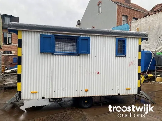Mobiele sanitairunit - afbeelding 2 van  24