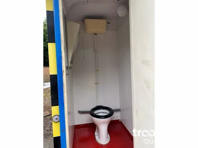 Mobiele sanitairunit - afbeelding 4 van  24