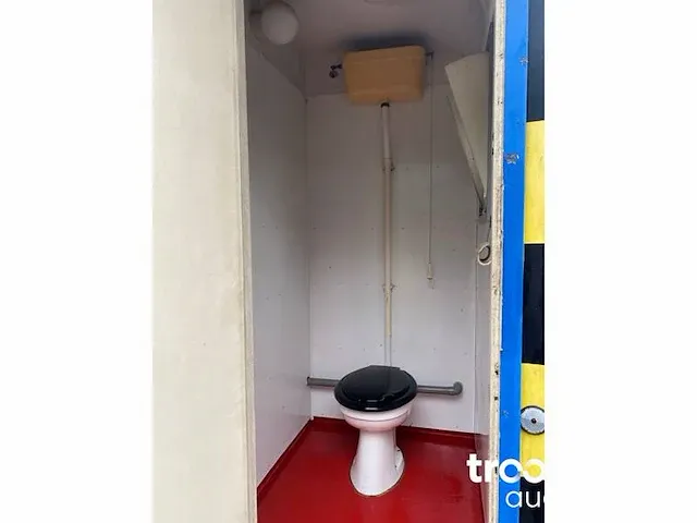 Mobiele sanitairunit - afbeelding 5 van  24