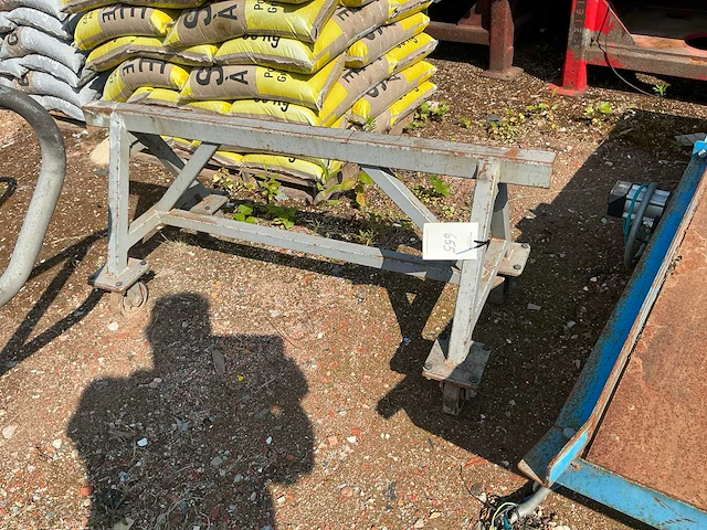 Mobiele schraag - afbeelding 1 van  2