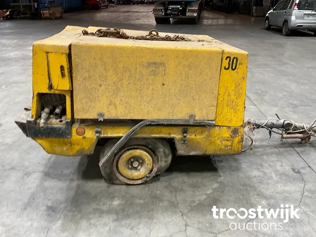 Mobiele schroefcompressor - afbeelding 5 van  10