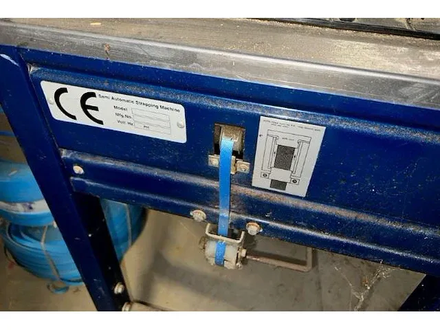 Mobiele semi automatic strapping machine - afbeelding 6 van  7
