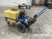Mobiele spuitmachine - afbeelding 1 van  8