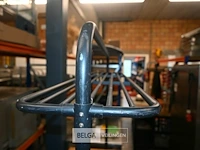 Mobiele tafel met houten blad - afbeelding 4 van  7