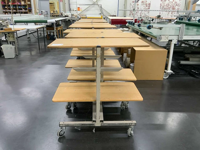 Mobiele tafels (10x) - afbeelding 2 van  4