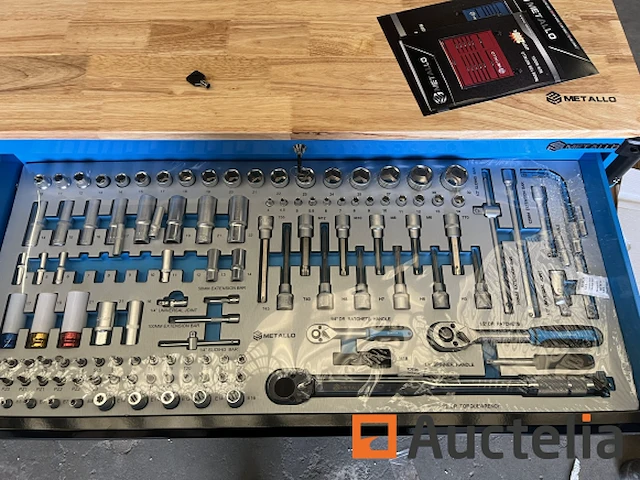 Mobiele werkplaatswagen xxxl 12 laden waarvan 6 gevuld - afbeelding 18 van  23