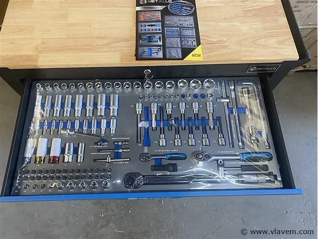 Mobiele werkplaatswagen xxxl 12 laden waarvan 6 gevuld - afbeelding 9 van  12