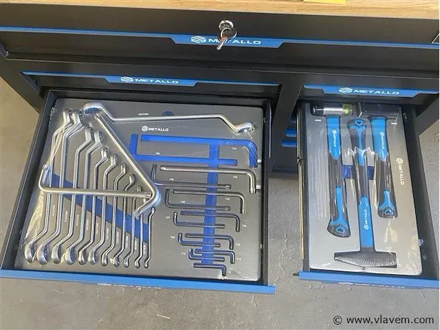 Mobiele werkplaatswagen xxxl 12 laden waarvan 6 gevuld - afbeelding 11 van  12