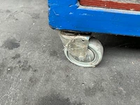 Mobiele werktafel en inhoud - afbeelding 5 van  10
