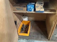 Mobiele werktafel met inhoud - afbeelding 6 van  11