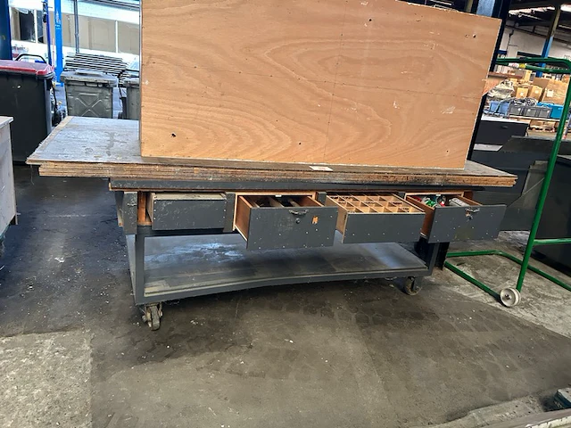 Mobiele werktafel - afbeelding 1 van  7