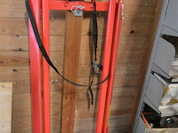 Mobile hefbrug voor zitmaaiers - afbeelding 1 van  3