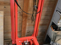 Mobile hefbrug voor zitmaaiers - afbeelding 3 van  3