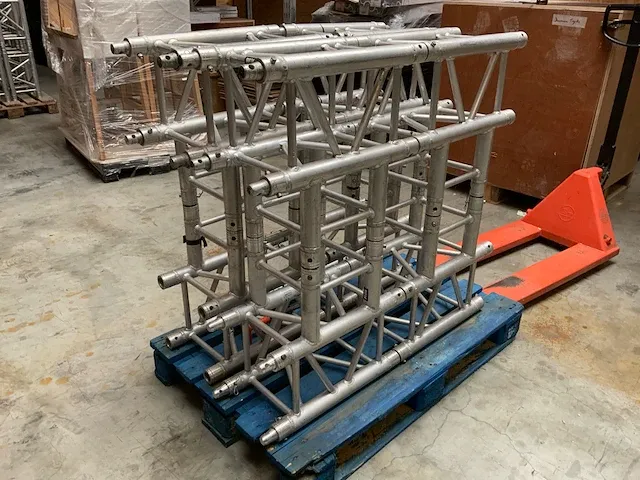 Mobiltruss quatroa40705 aluminium truss (8x) - afbeelding 2 van  3
