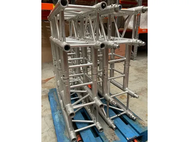 Mobiltruss quatroa40705 aluminium truss (8x) - afbeelding 3 van  3