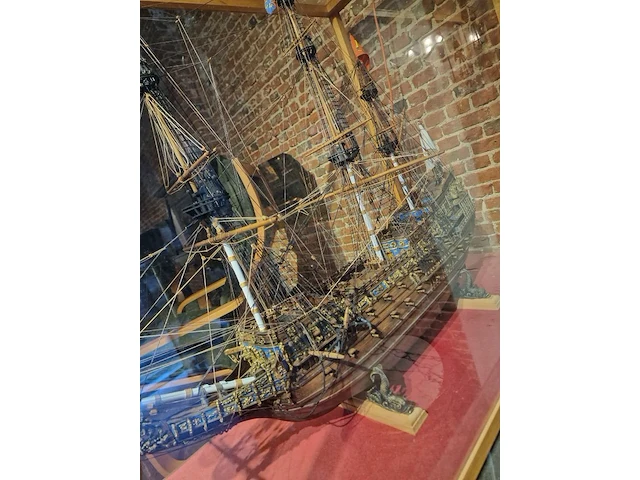 Modelbouw schip 'sovereign of the seas' - afbeelding 1 van  3