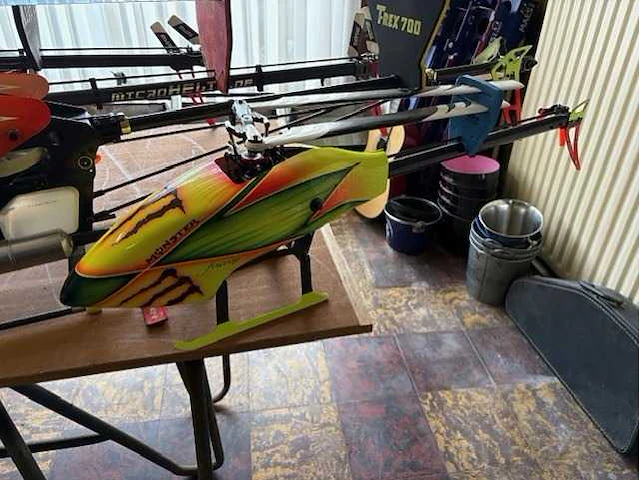 Modelbouw uitrusting - afbeelding 12 van  16