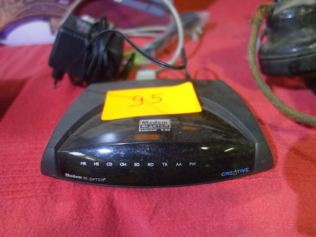 Modem - afbeelding 1 van  1