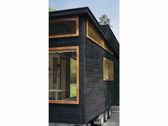 Modern "spaced concept" tiny house - afbeelding 9 van  14