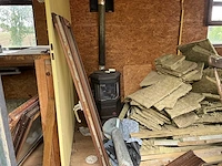 Moderne houten woonwagen / pipowagen - afbeelding 9 van  10