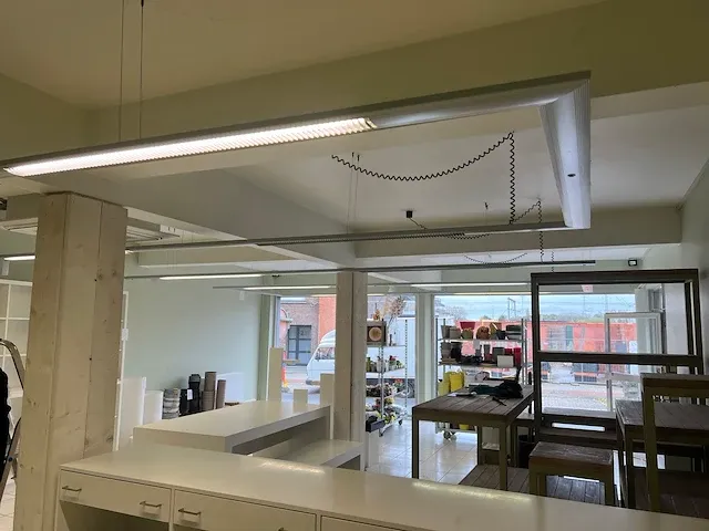 Moderne verlichtings armaturen - afbeelding 1 van  7
