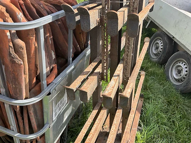 Modulair materiaalrek - afbeelding 8 van  11